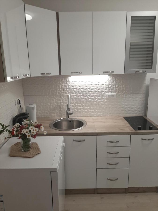 Apartman Maslina 피사크 외부 사진